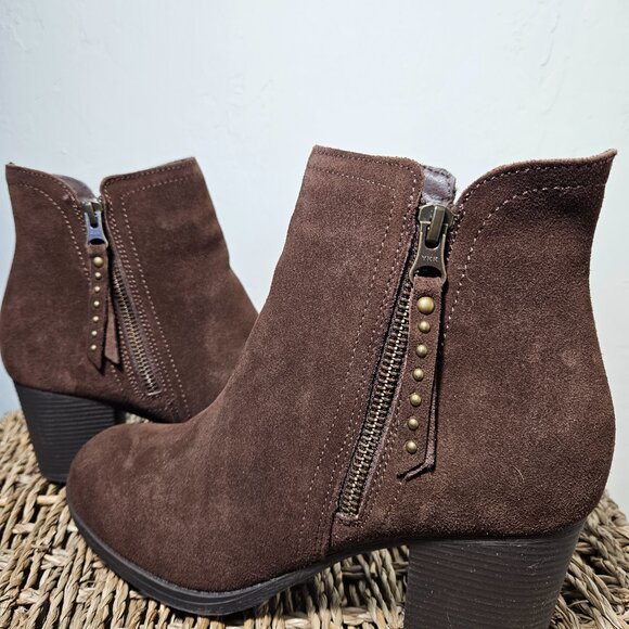 SKECHERS Brown Suede Ankle Boots, Women's size 8 - Picture 4 of 10